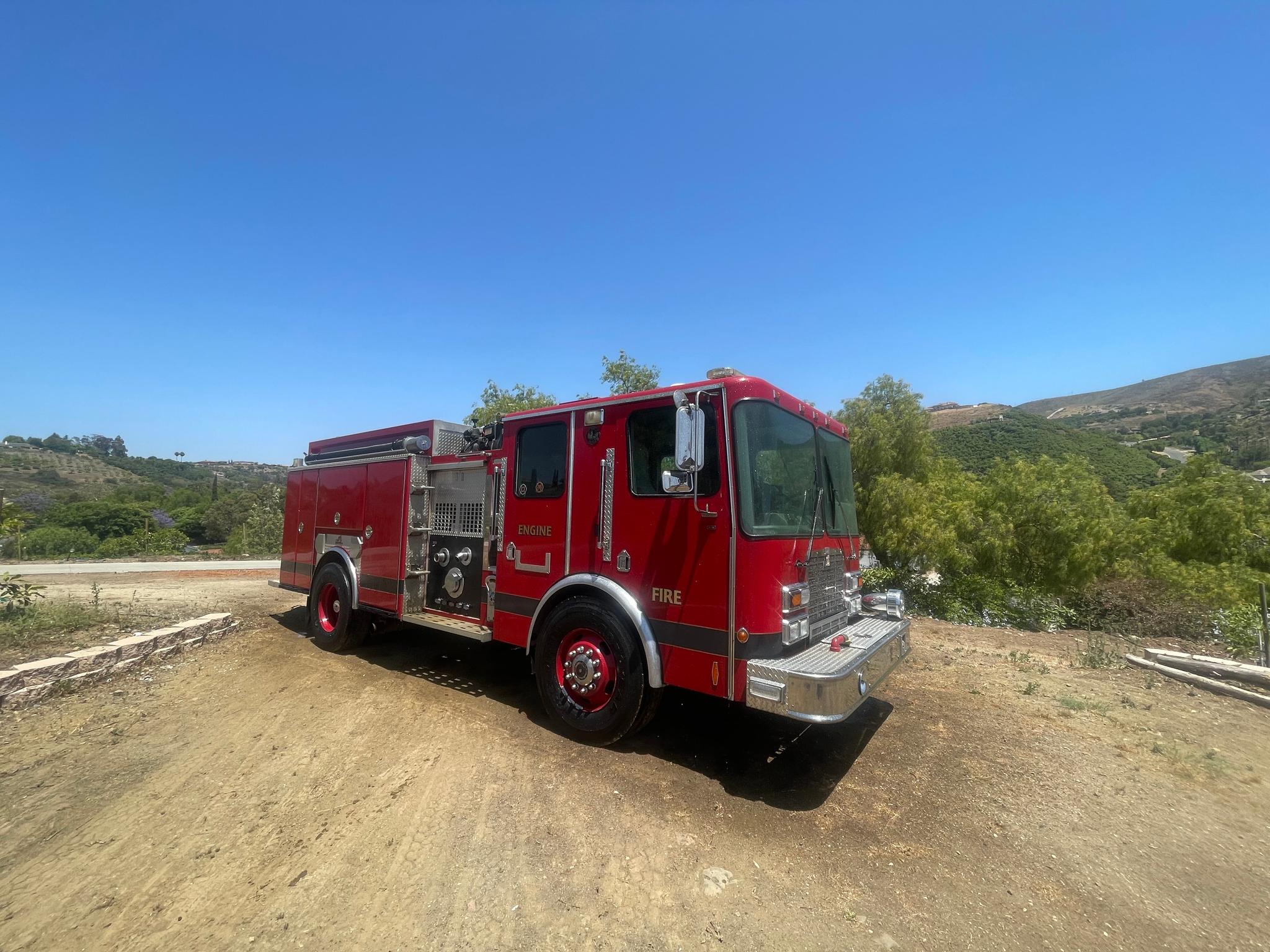 HME Ferrara Pumper PUMP & ROLL - image 2