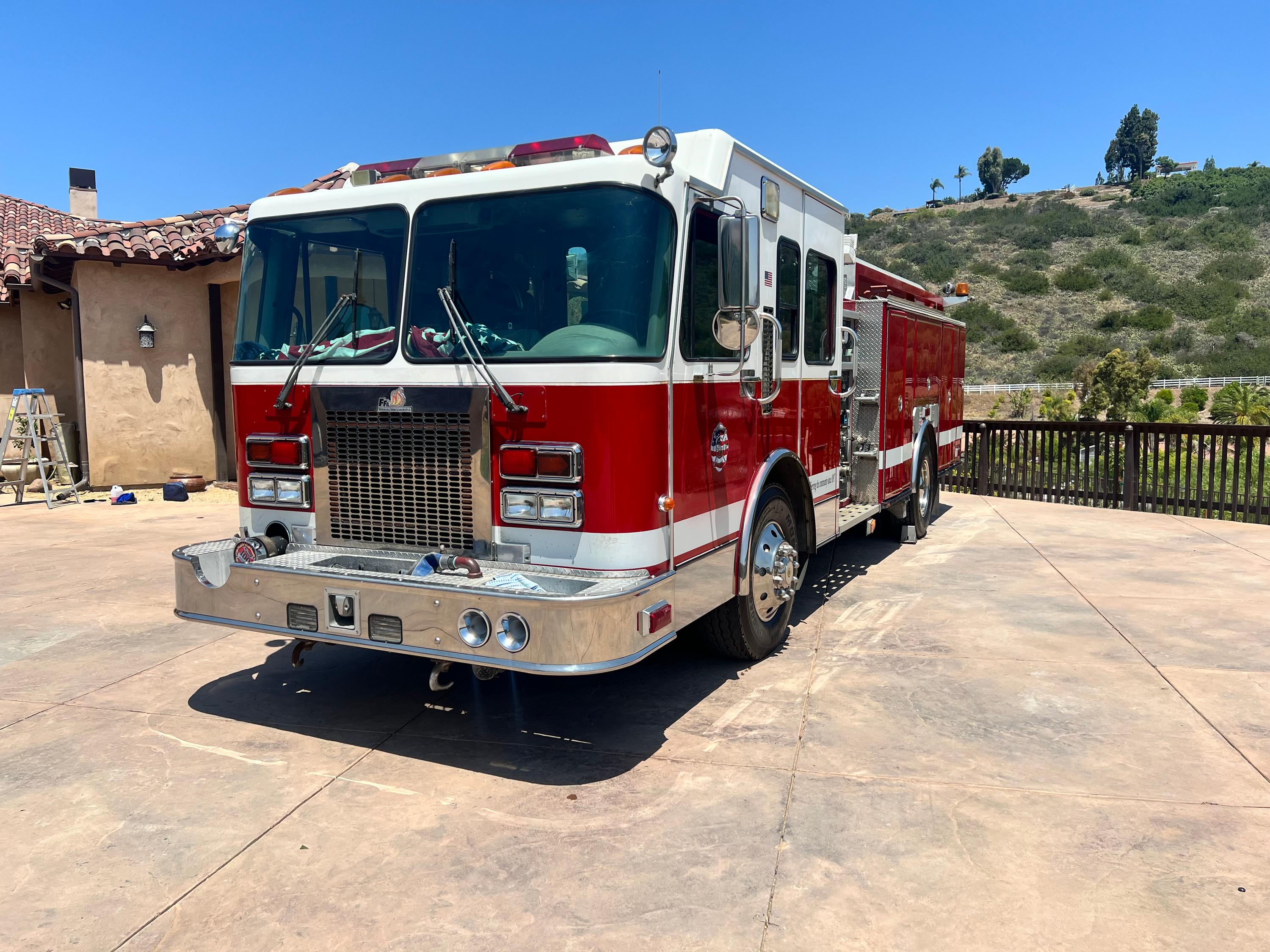 1998 Spartan Ferrara Fire Engine - image 16