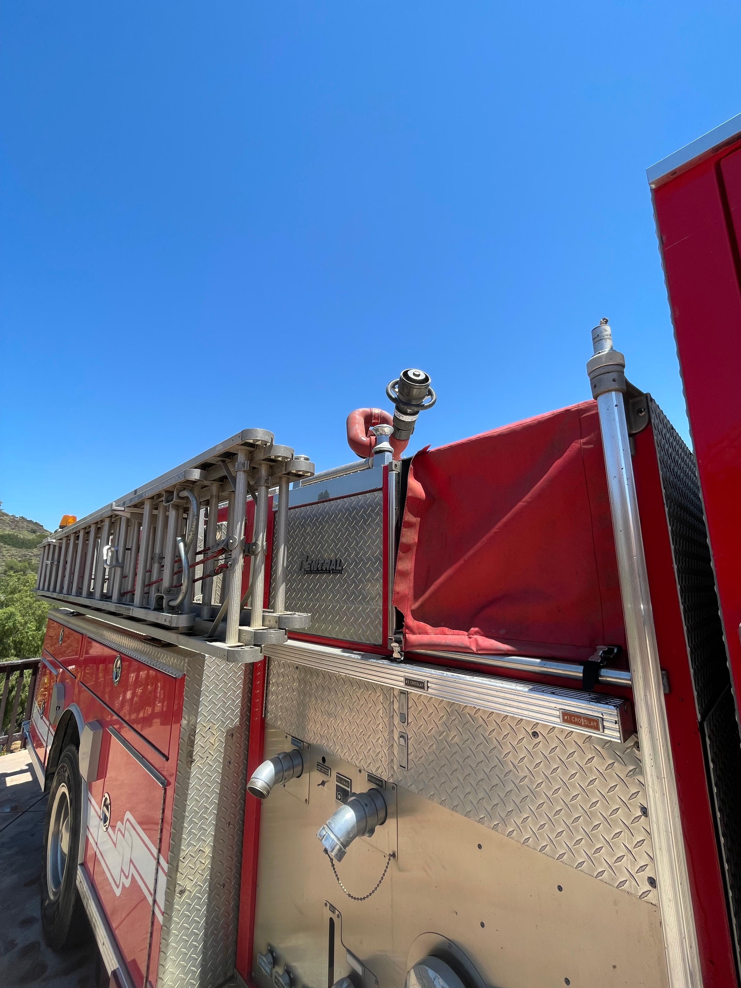 1998 HME Fire Engine - image 14