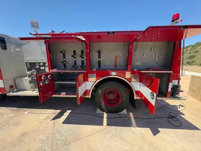 1995 Pierce Saber Pumper — photo 4