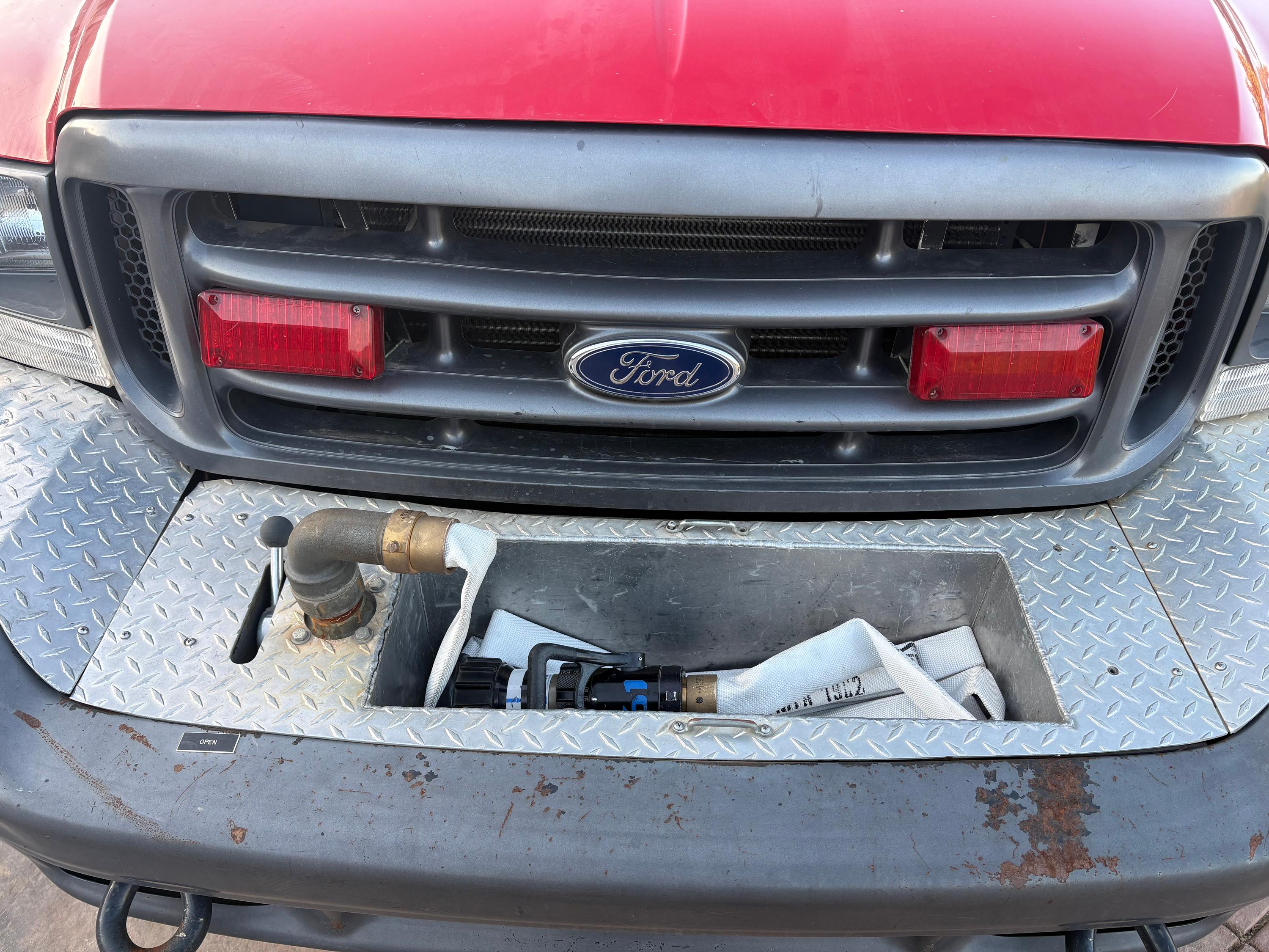 2004 Ford F-550 4x4 Brush Truck - image 4