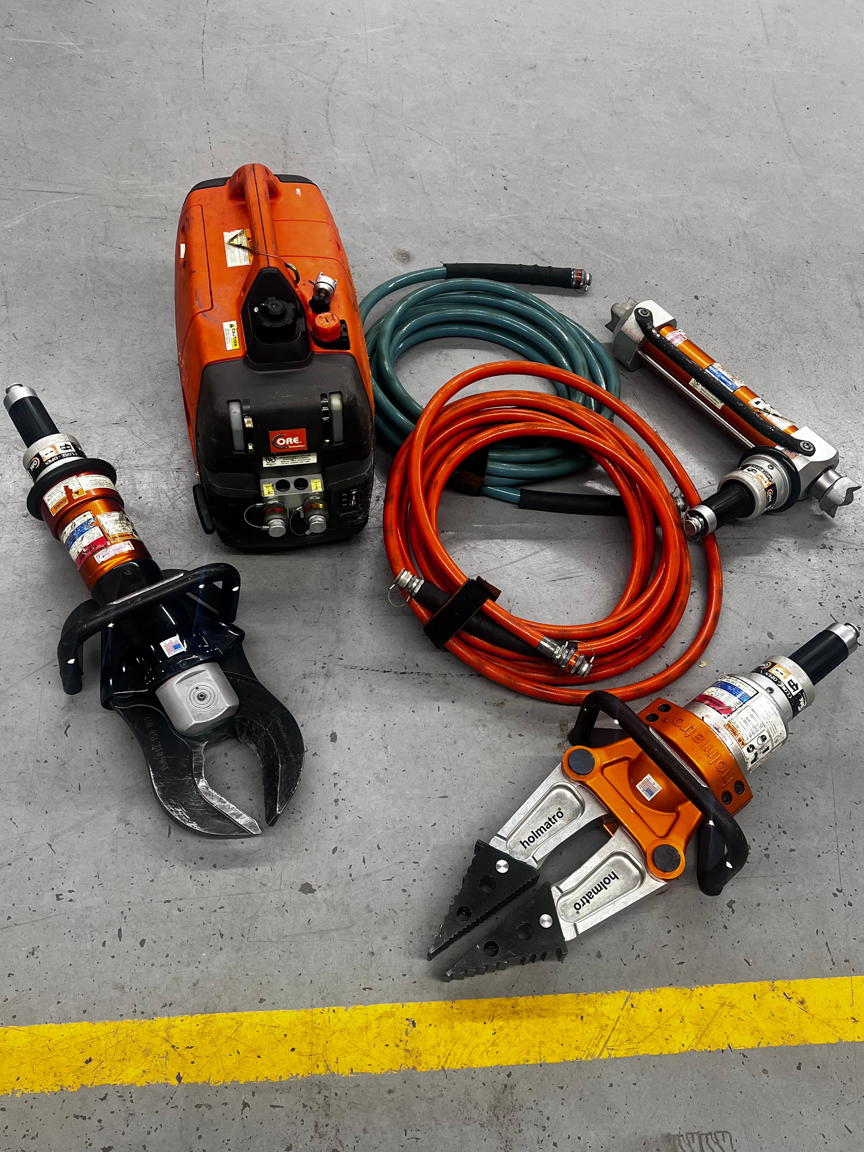Holmatro Core Rescue Tools - image 1