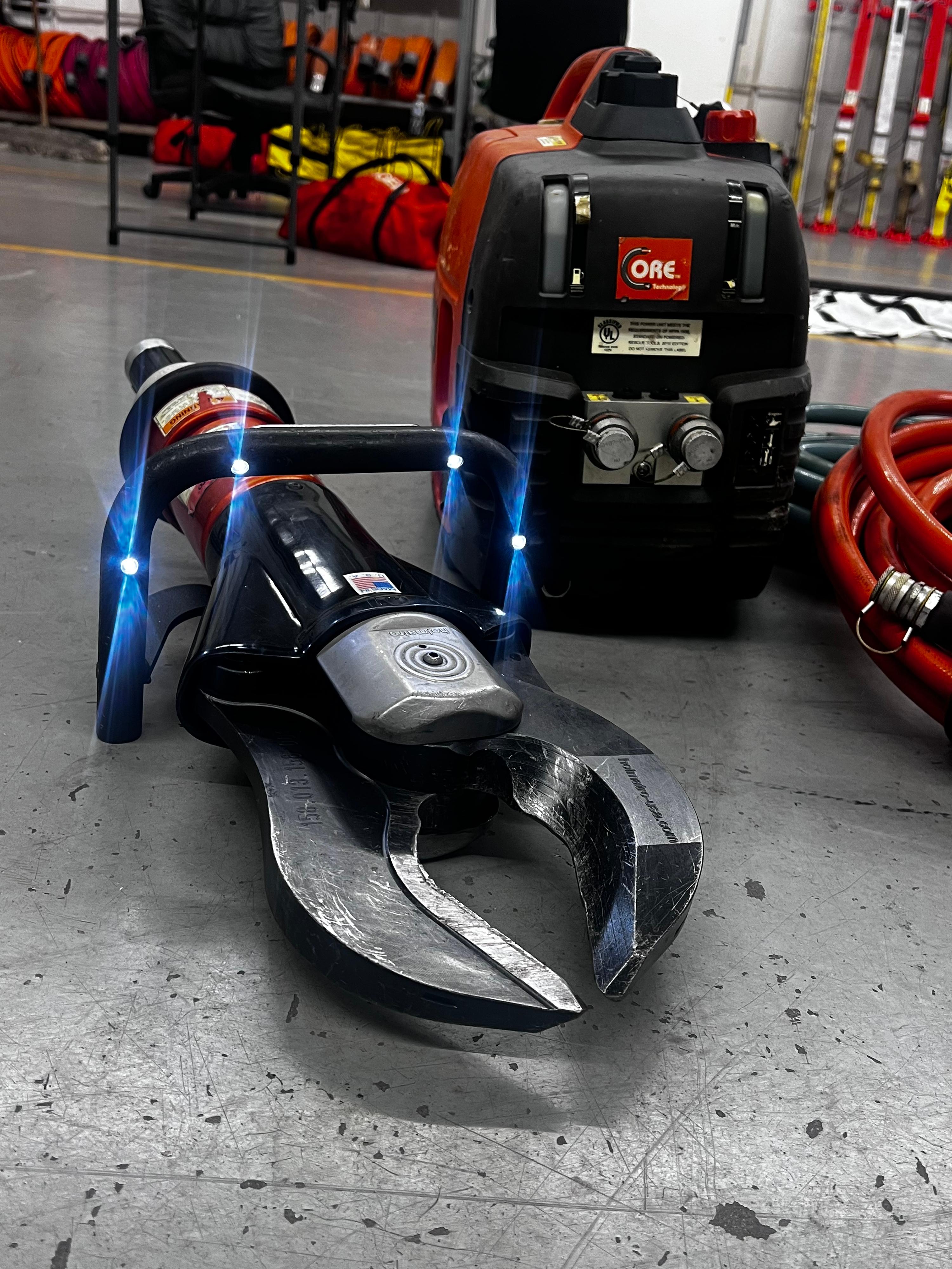 Holmatro Core Rescue Tools - image 2