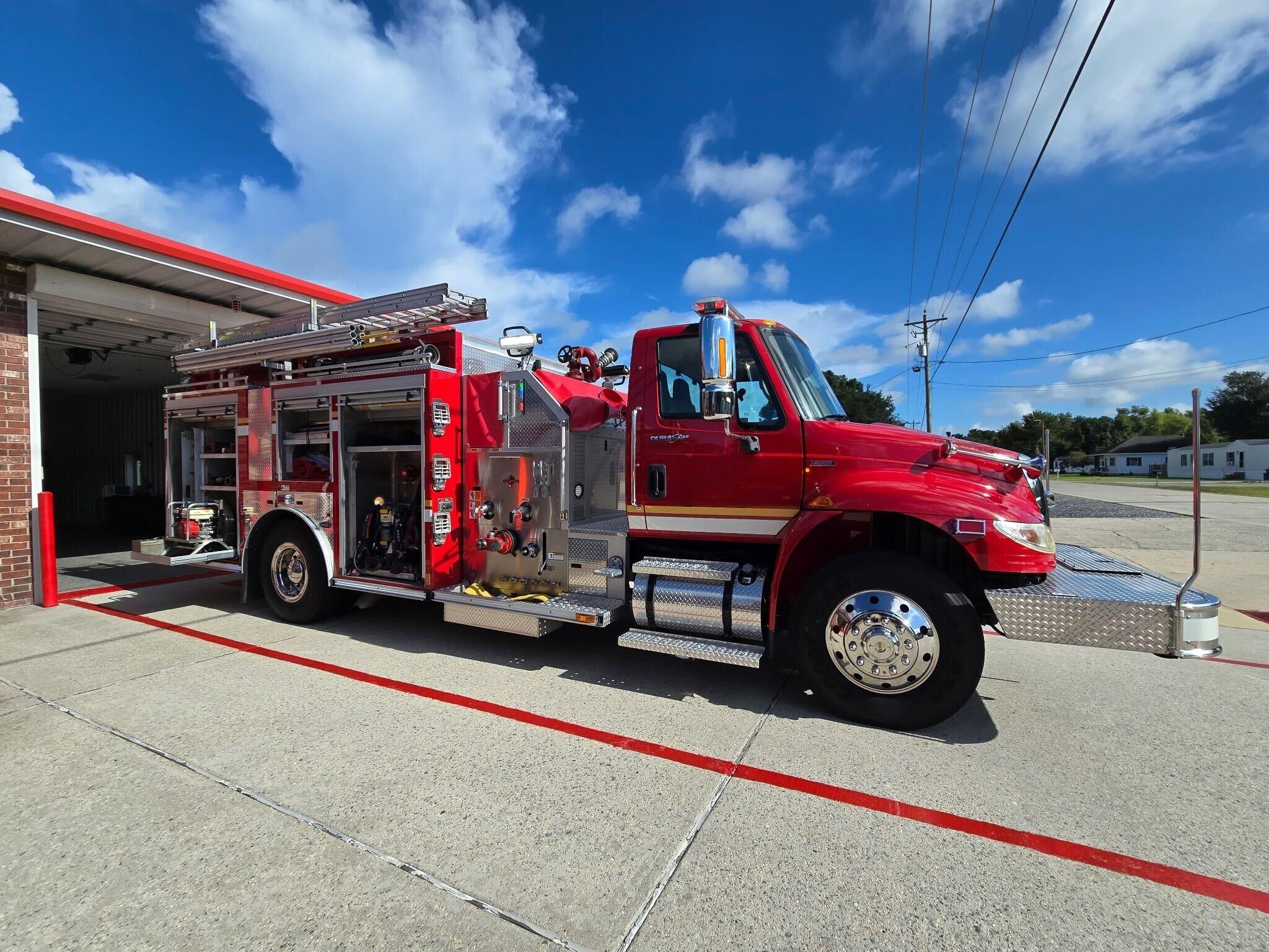 2009 International 4400 Engine (1250/1000) - image 2