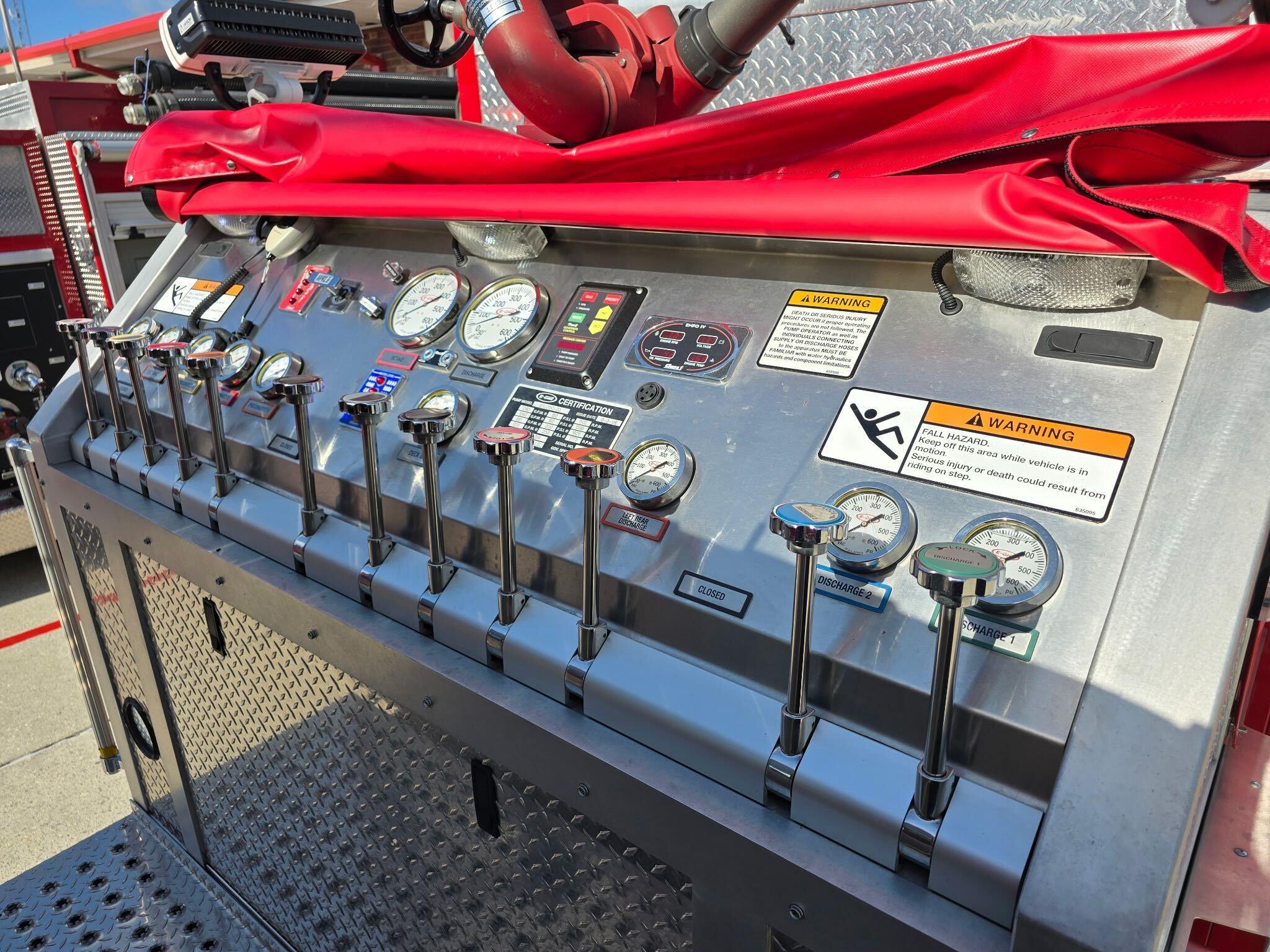 2009 International 4400 Engine (1250/1000) - image 7