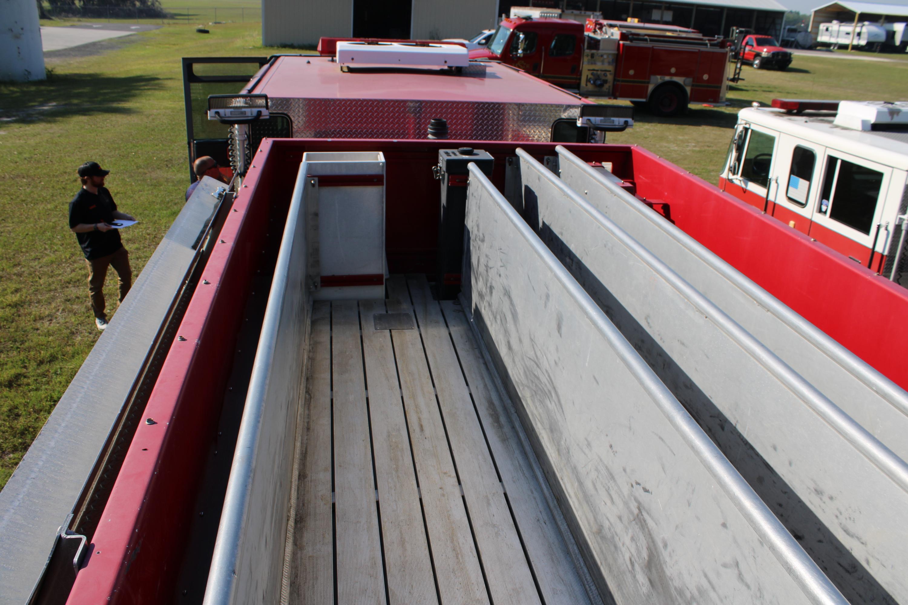 1994 Pierce Saber Pumper - image 11