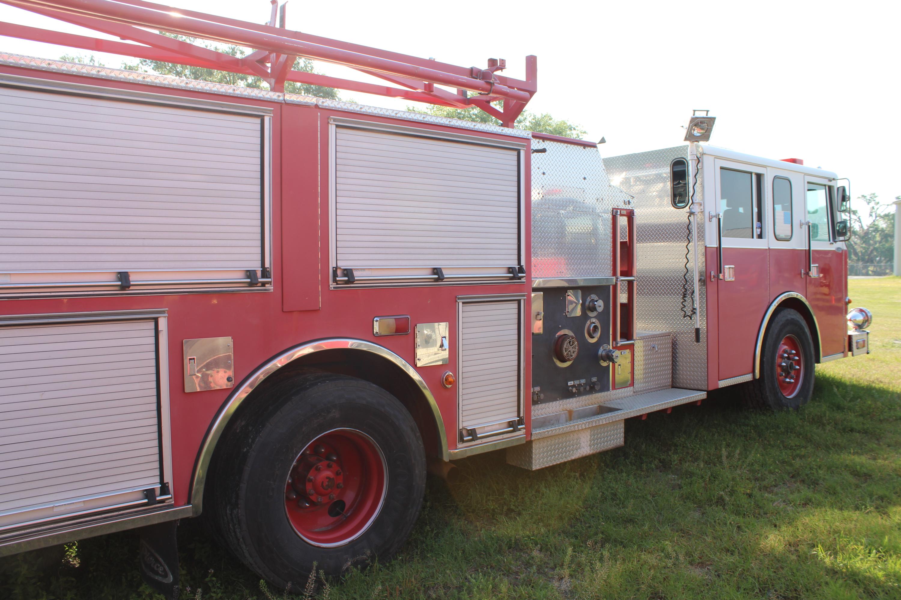 1994 Pierce Saber Pumper - image 16