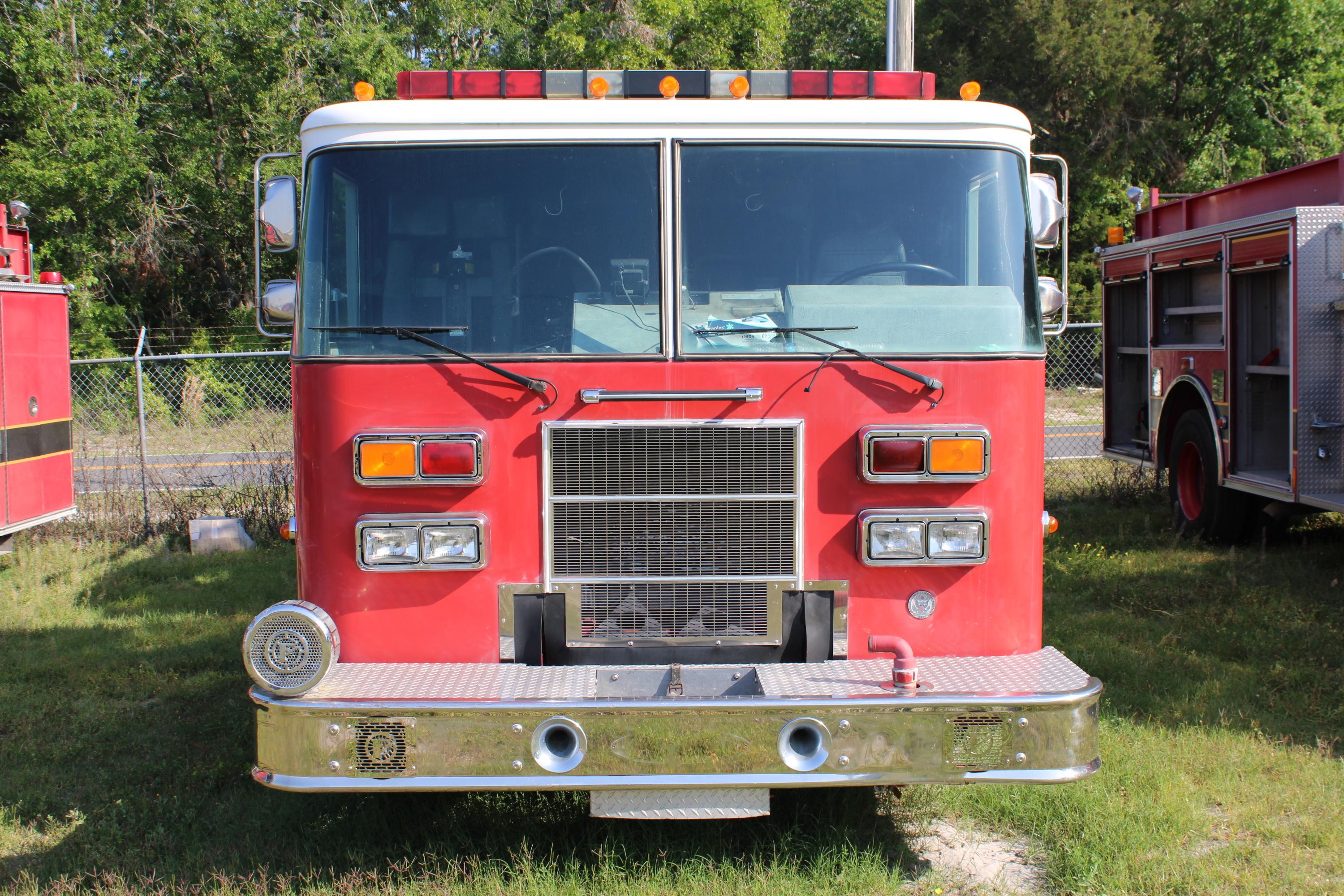 1994 Pierce Saber Pumper - image 24