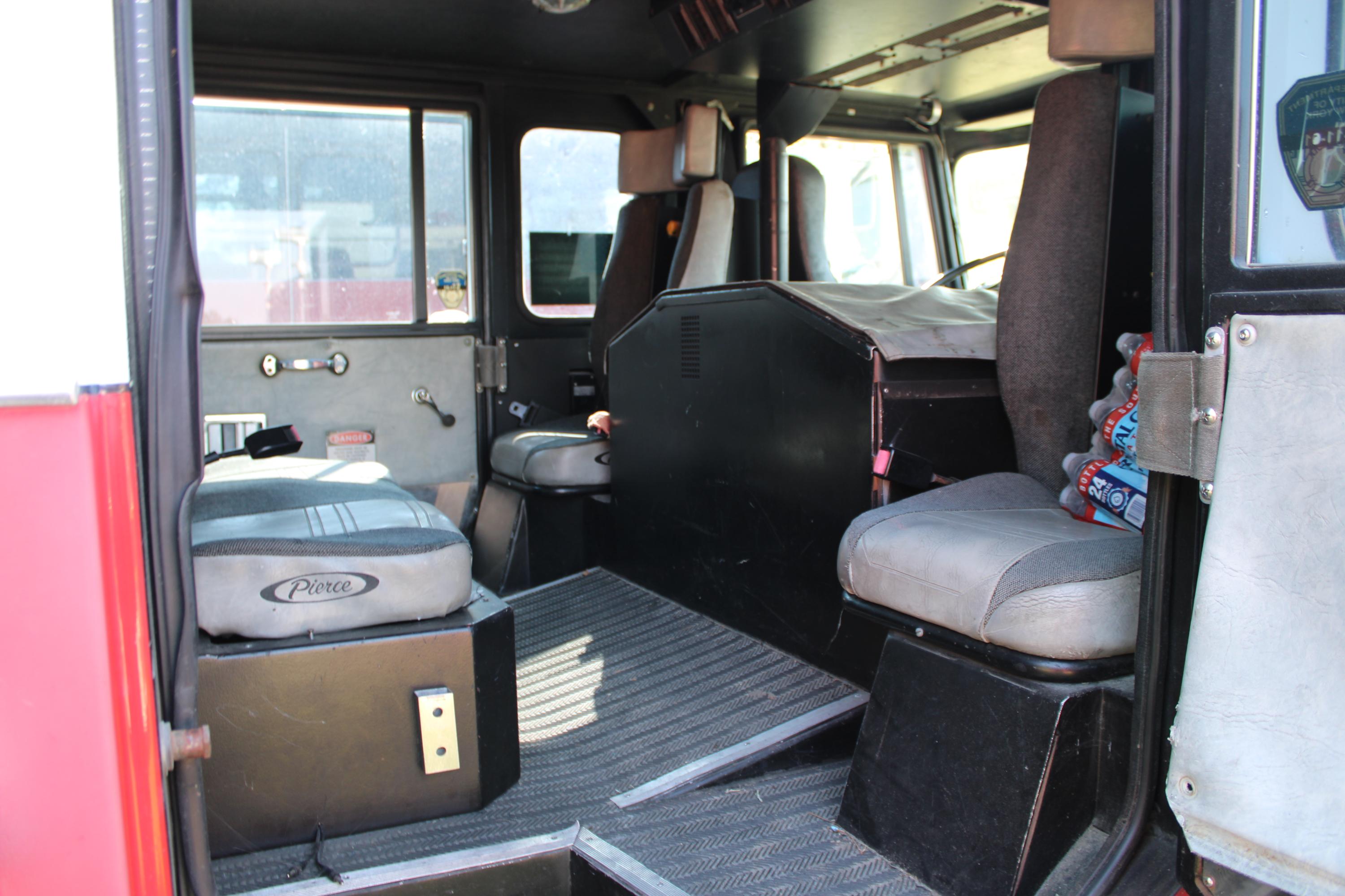 1994 Pierce Saber Pumper - image 44