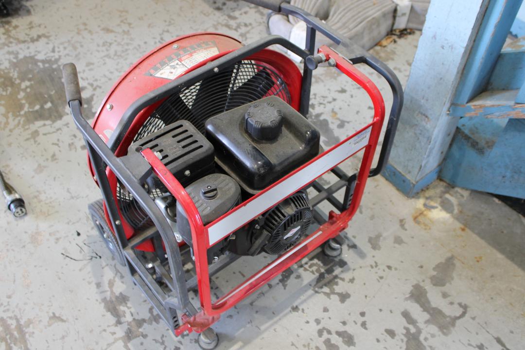 Briggs and Stratton 18″ Fan Positive Pressure Ventilator