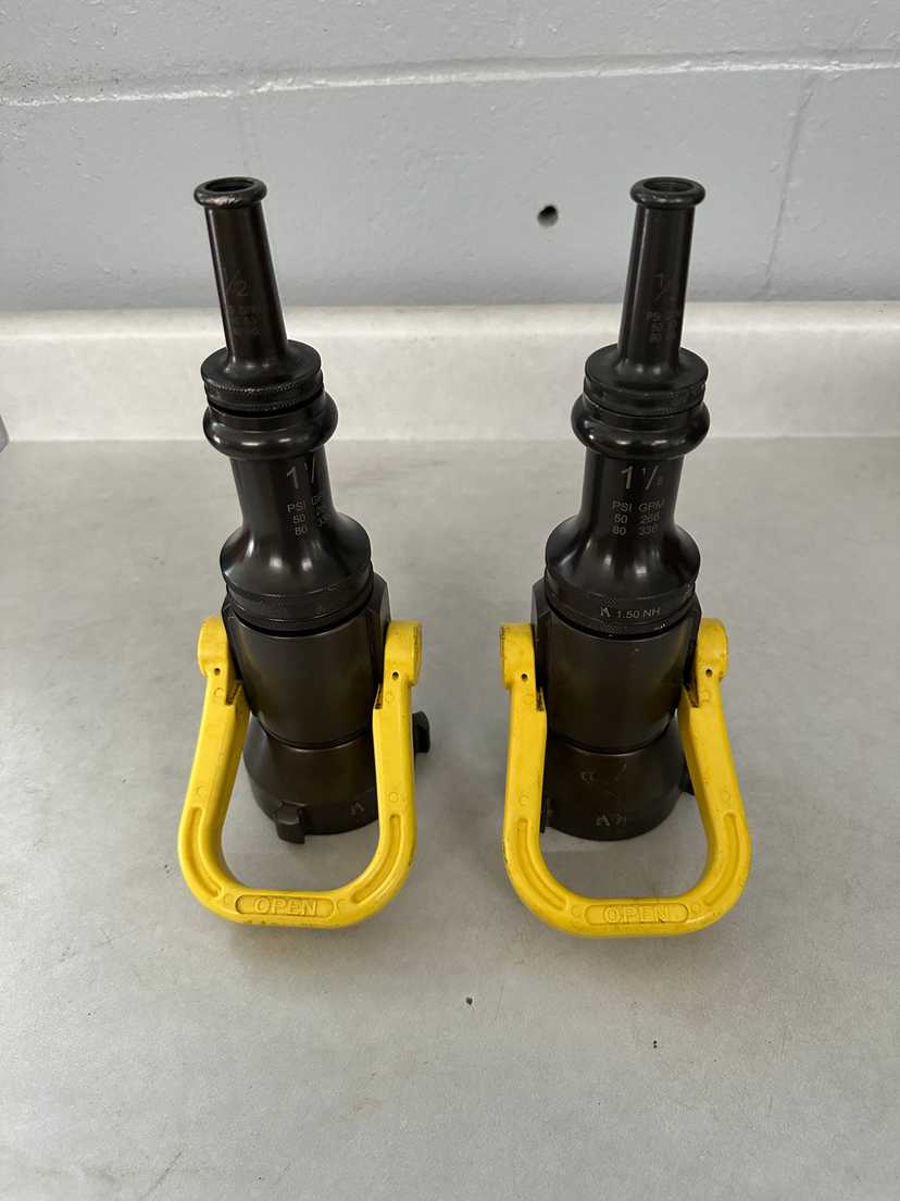 Akron 2 1/2" Direct Base Smooth Bore (1 1/8") Controlling Nozzle — photo 4
