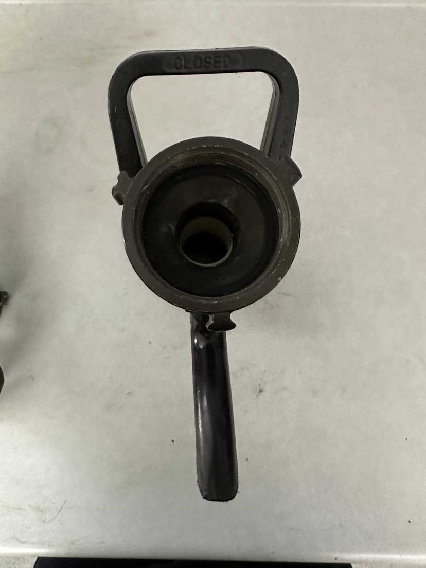 Akron 2 1/2" Direct Base Smooth Bore (1 1/8") Controlling Nozzle — photo 3