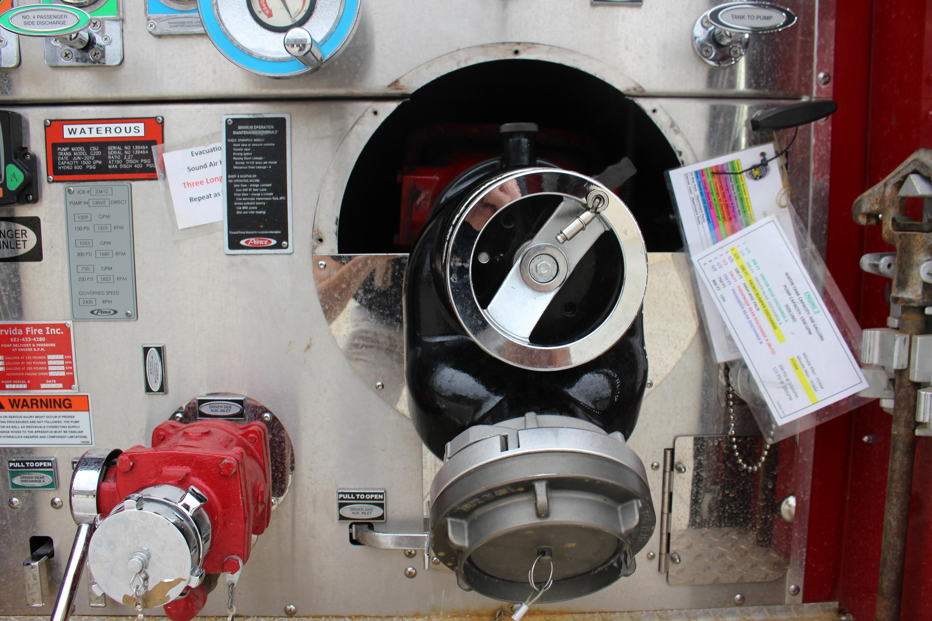 2010 Pierce Velocity Pumper - image 48