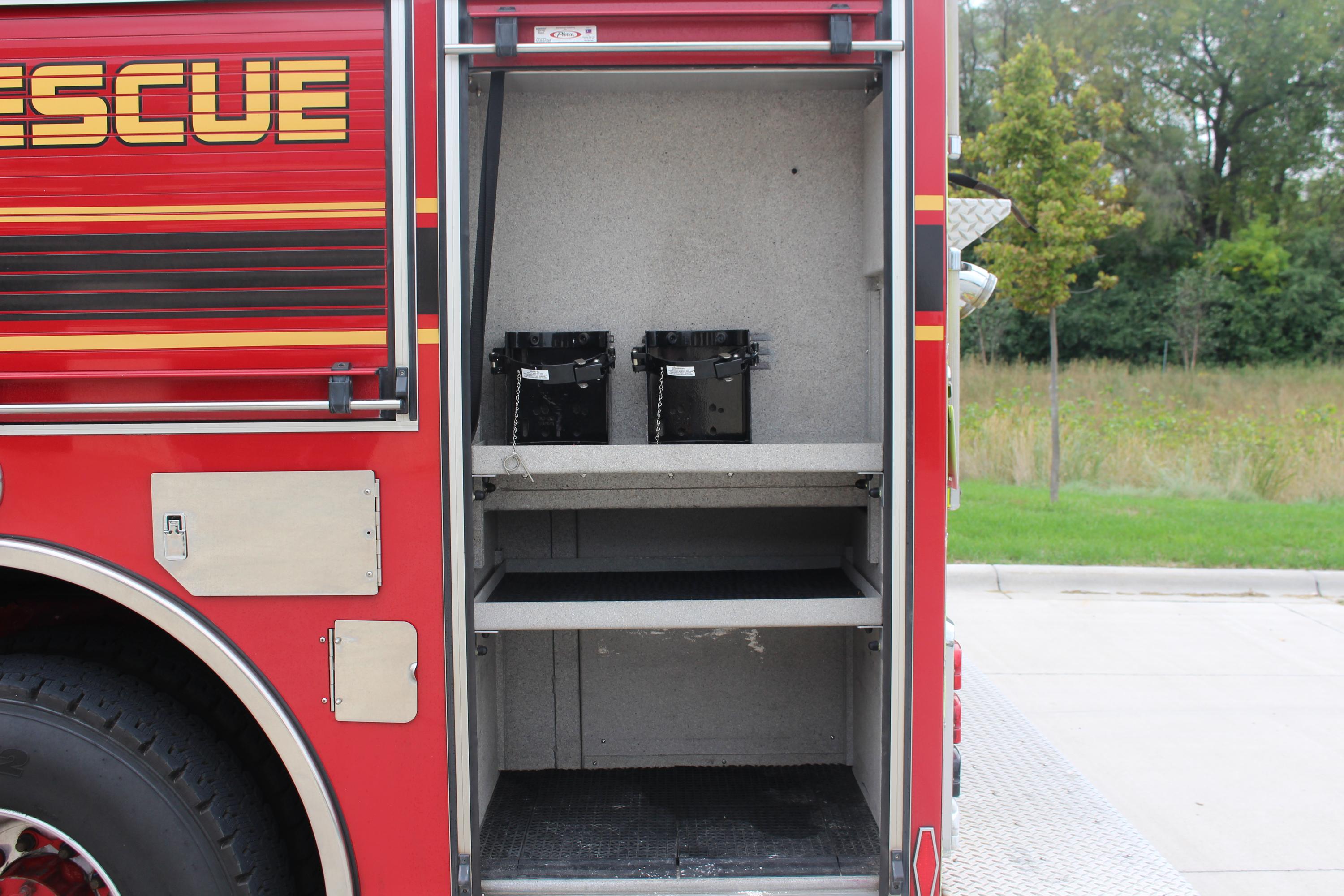 2010 Pierce Velocity Pumper - image 37