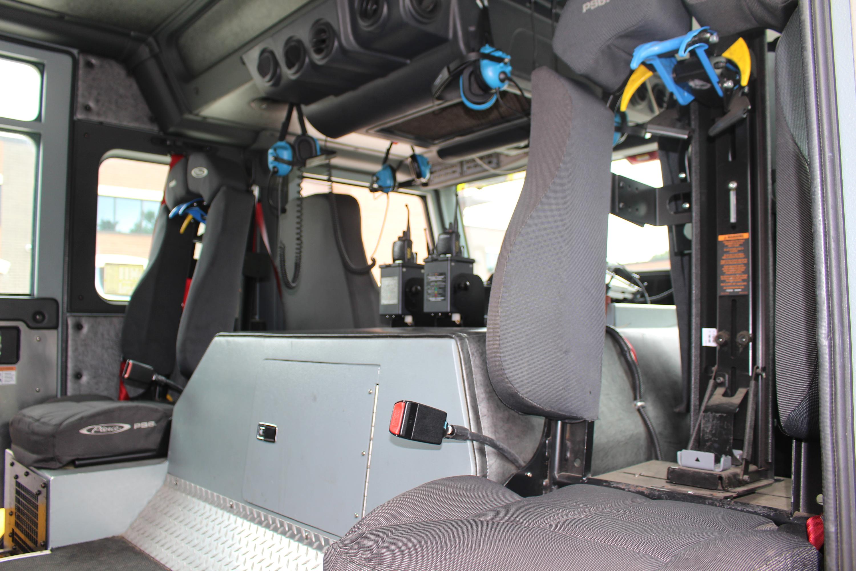 2010 Pierce Velocity Pumper - image 27