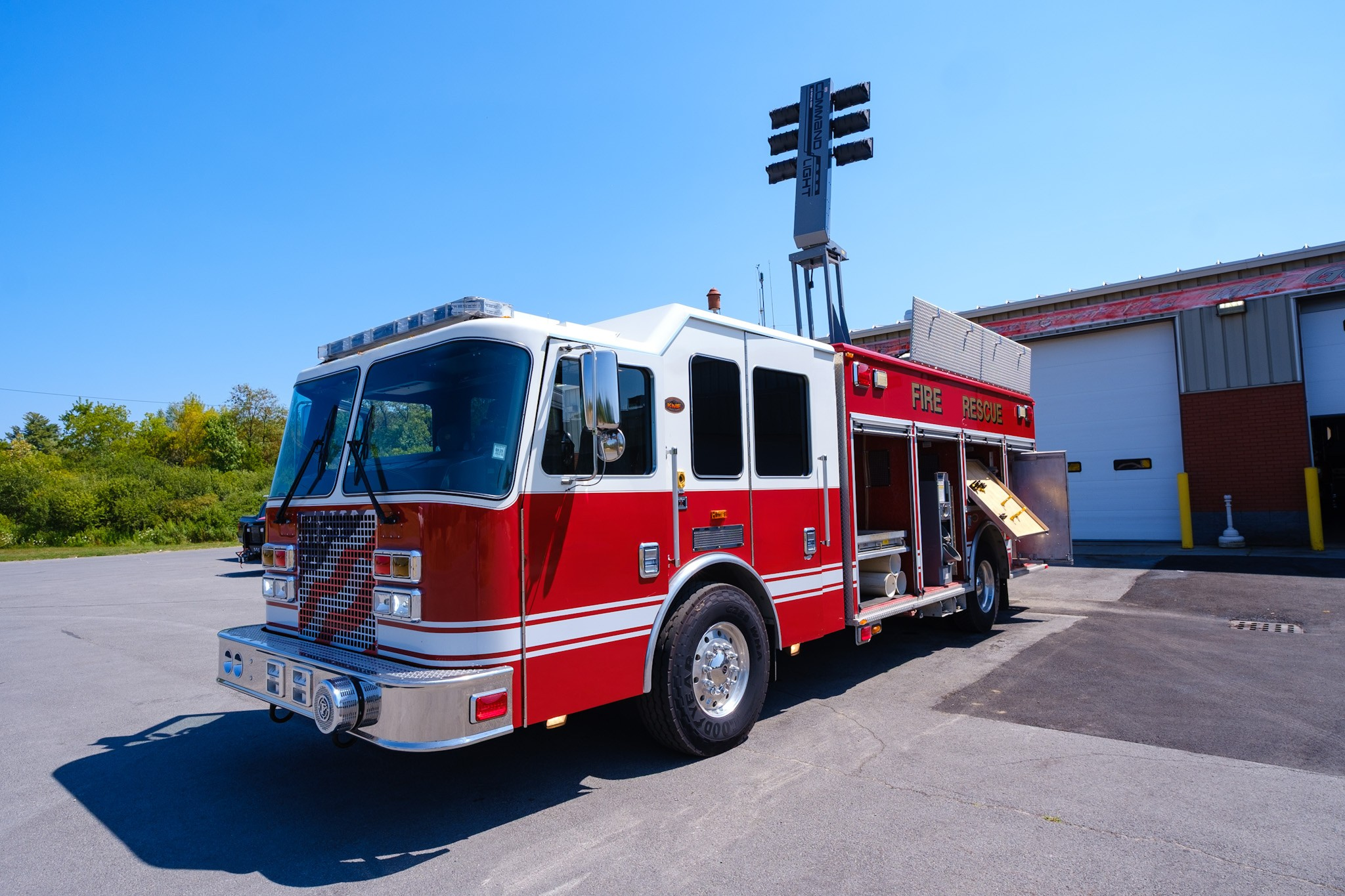 2010 KME Predator Heavy Rescue - image 20