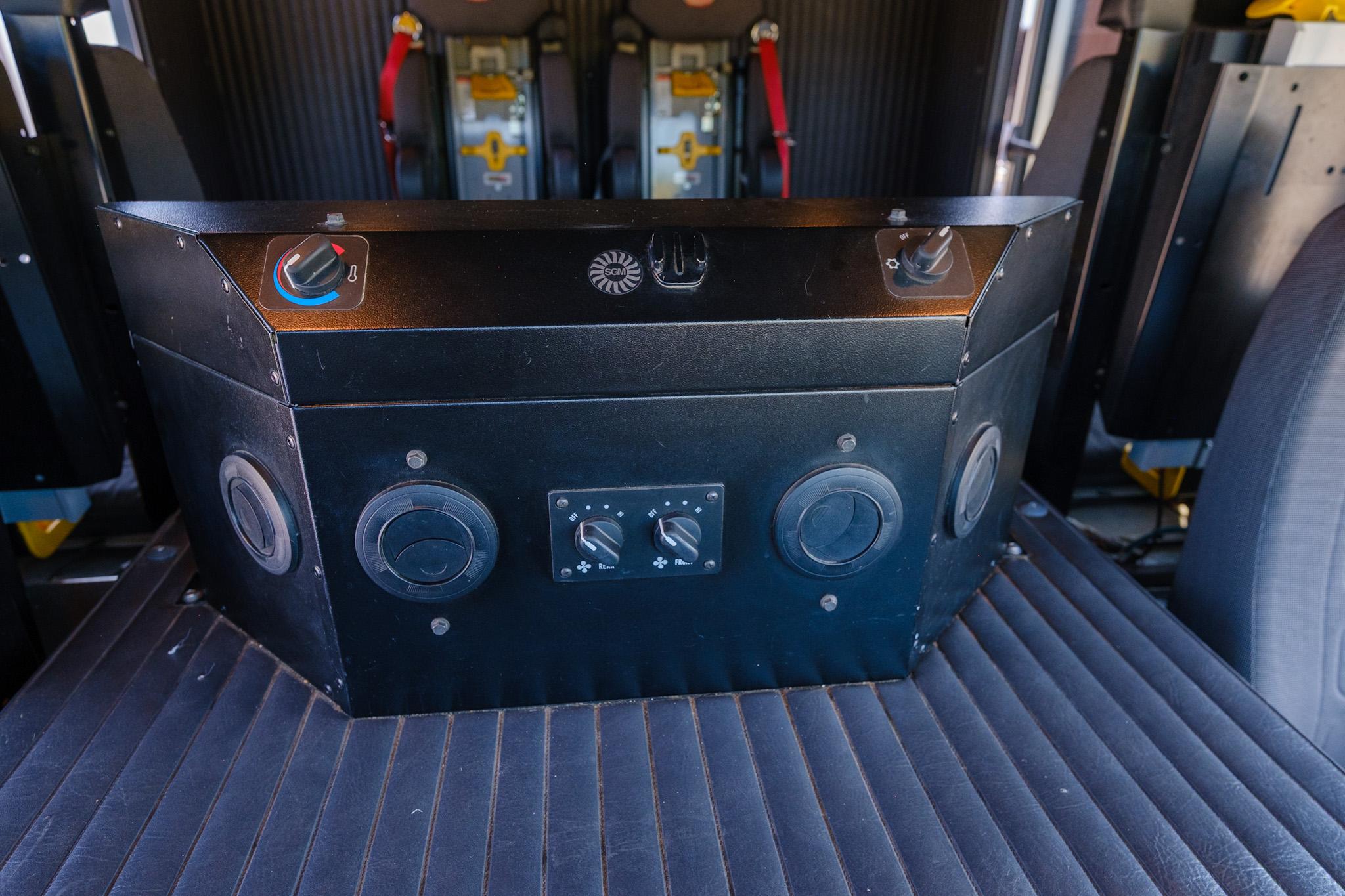 2010 KME Predator Heavy Rescue - image 88