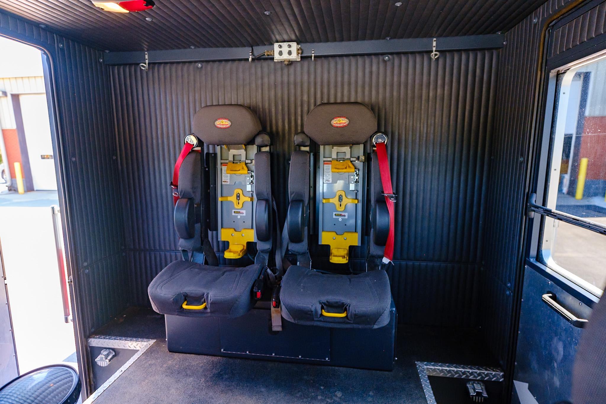 2010 KME Predator Heavy Rescue - image 80