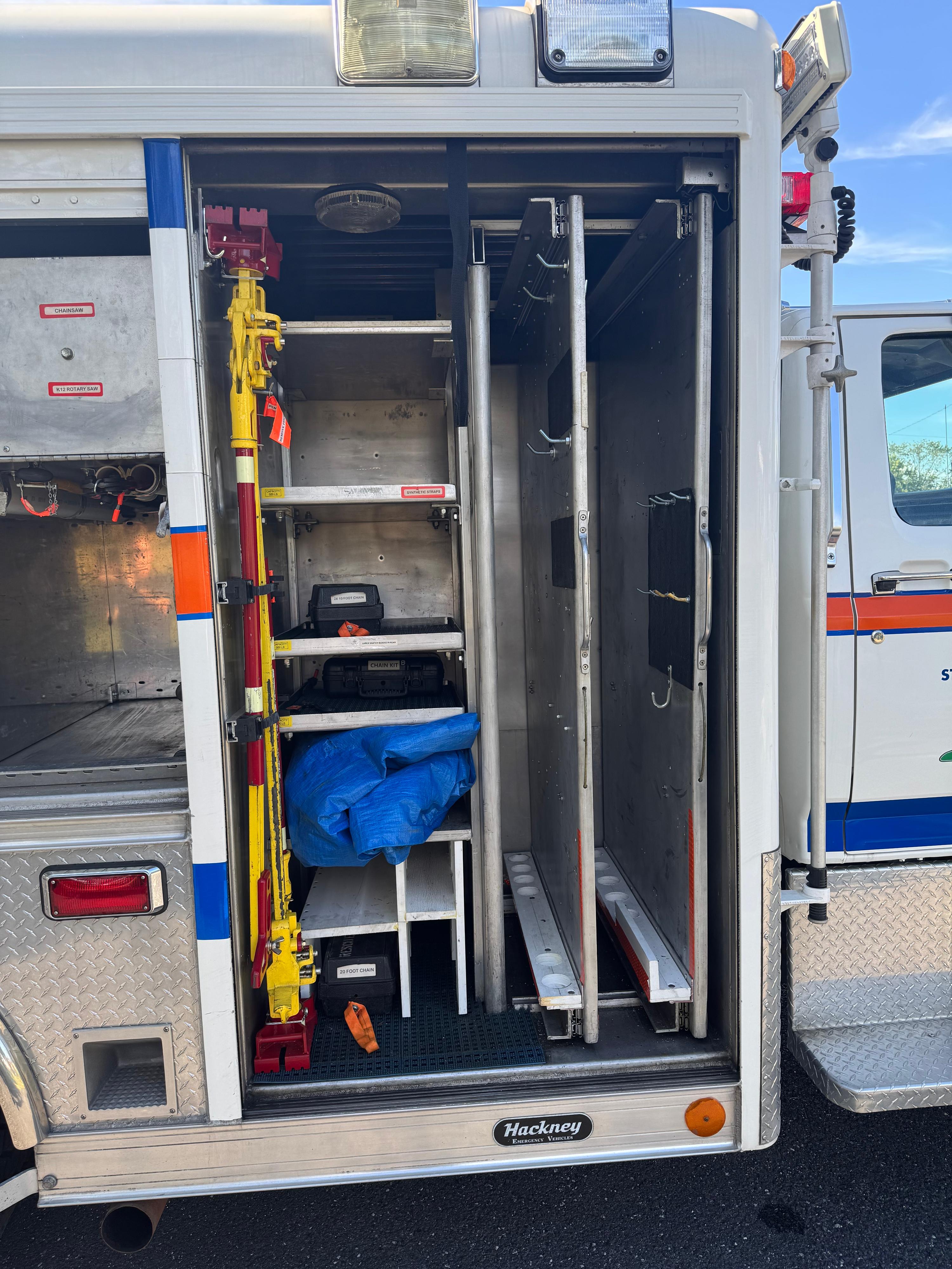1997 Ford Medium Rescue - image 10