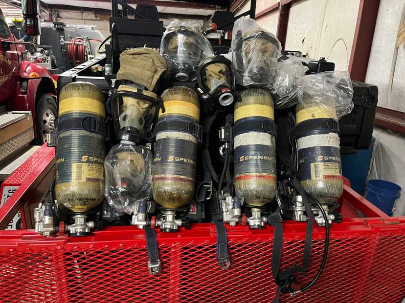 Survivair Air Pack Frames — photo 5