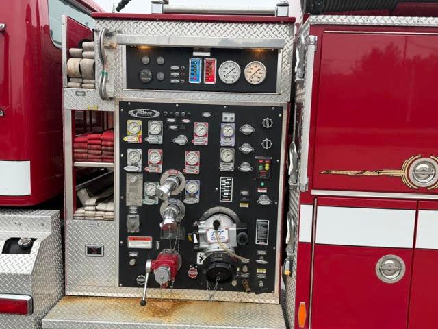 2001 International Pierce Pumper Tanker - image 11