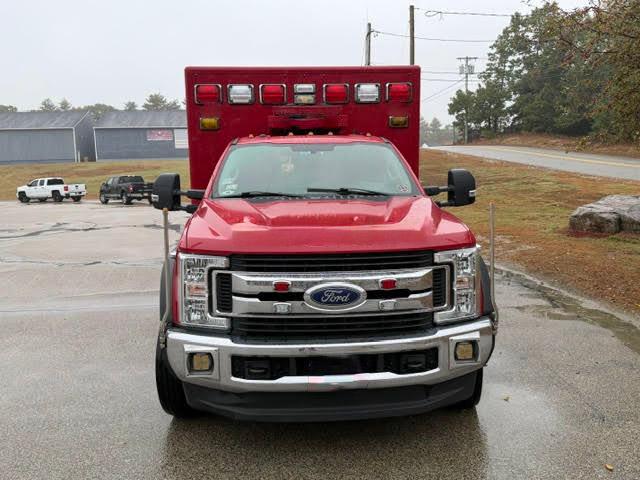 2018 Medix Ford 4x4 Type I Ambulance - image 4