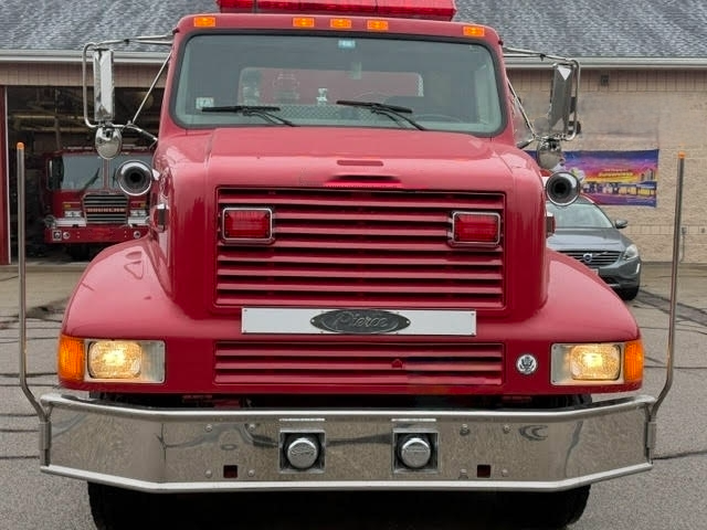 2001 International Pierce Pumper Tanker - image 4