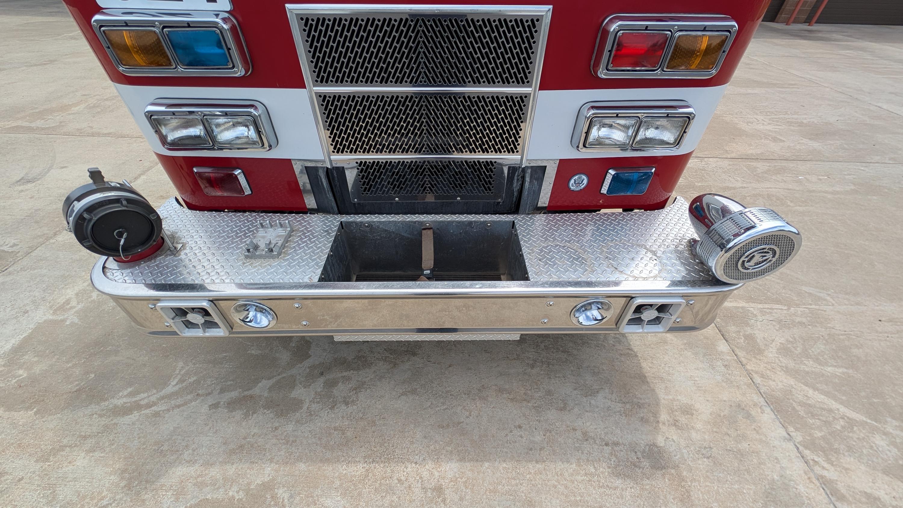 2000 Pierce Saber Pumper - image 16