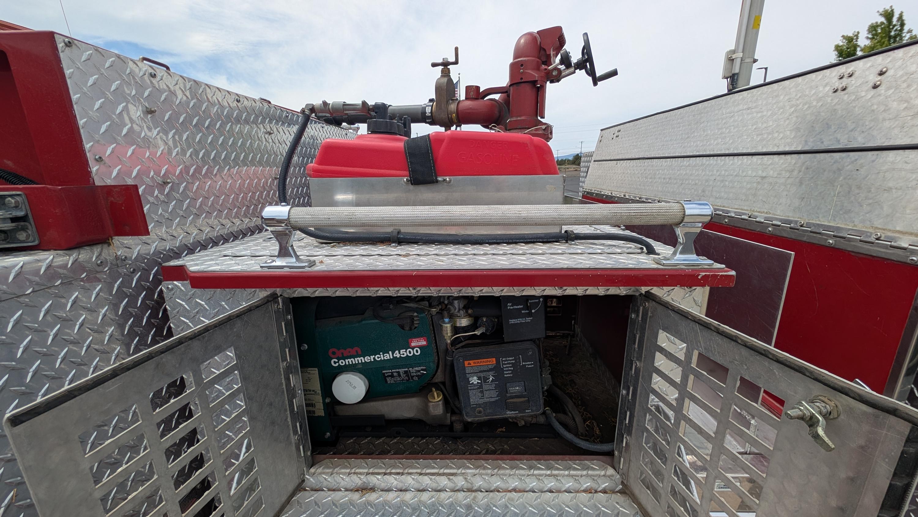 2000 Pierce Saber Pumper - image 14
