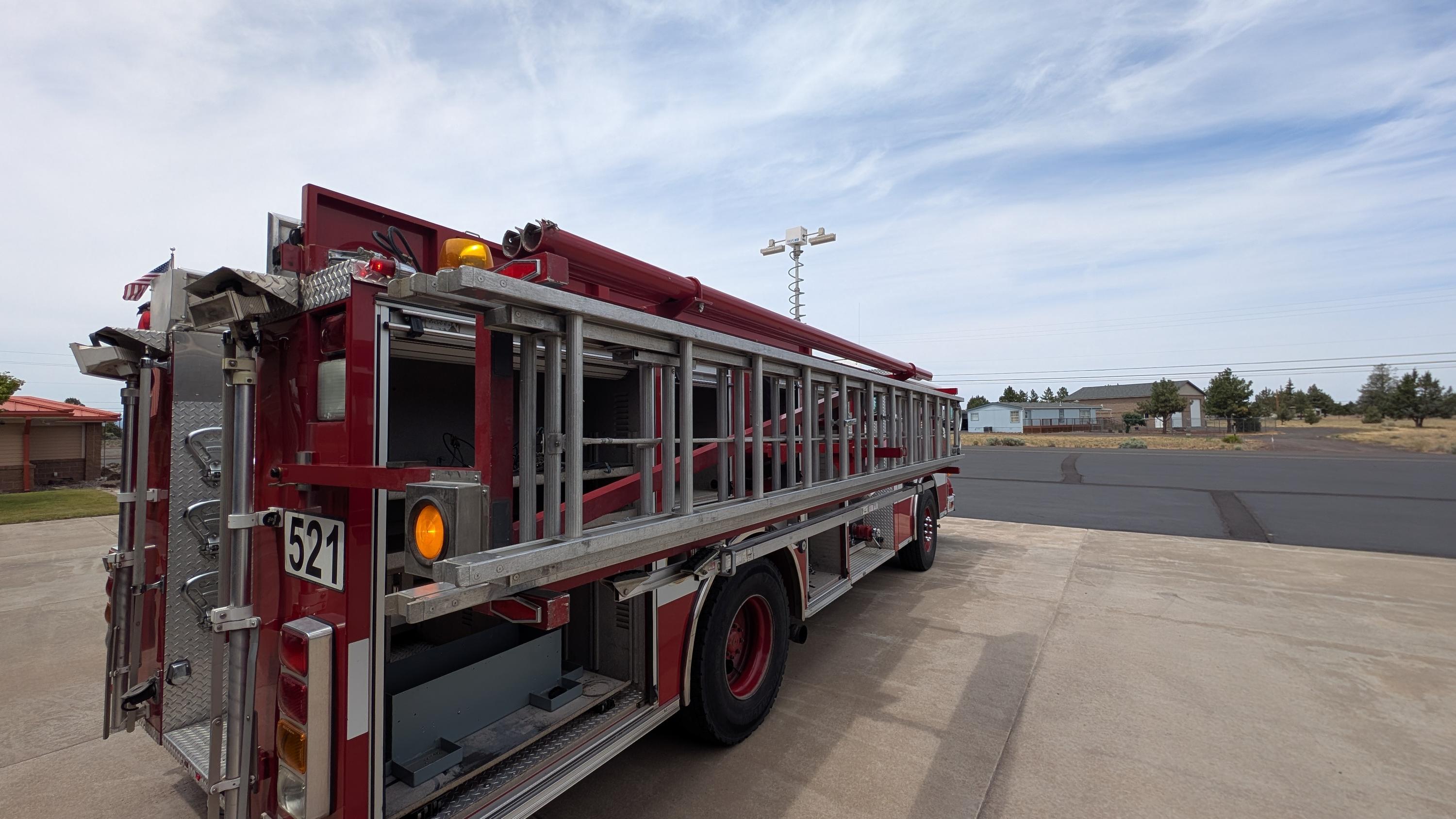 2000 Pierce Saber Pumper - image 20