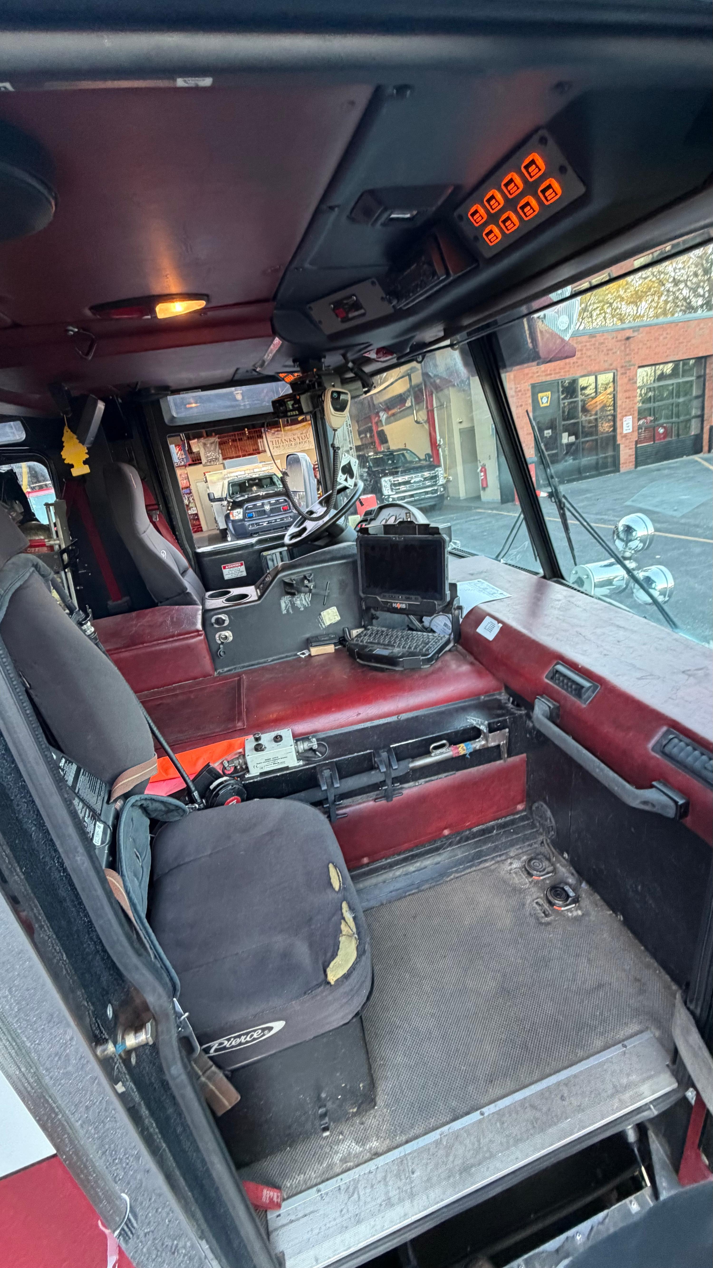 2007 Pierce Pumper - image 14