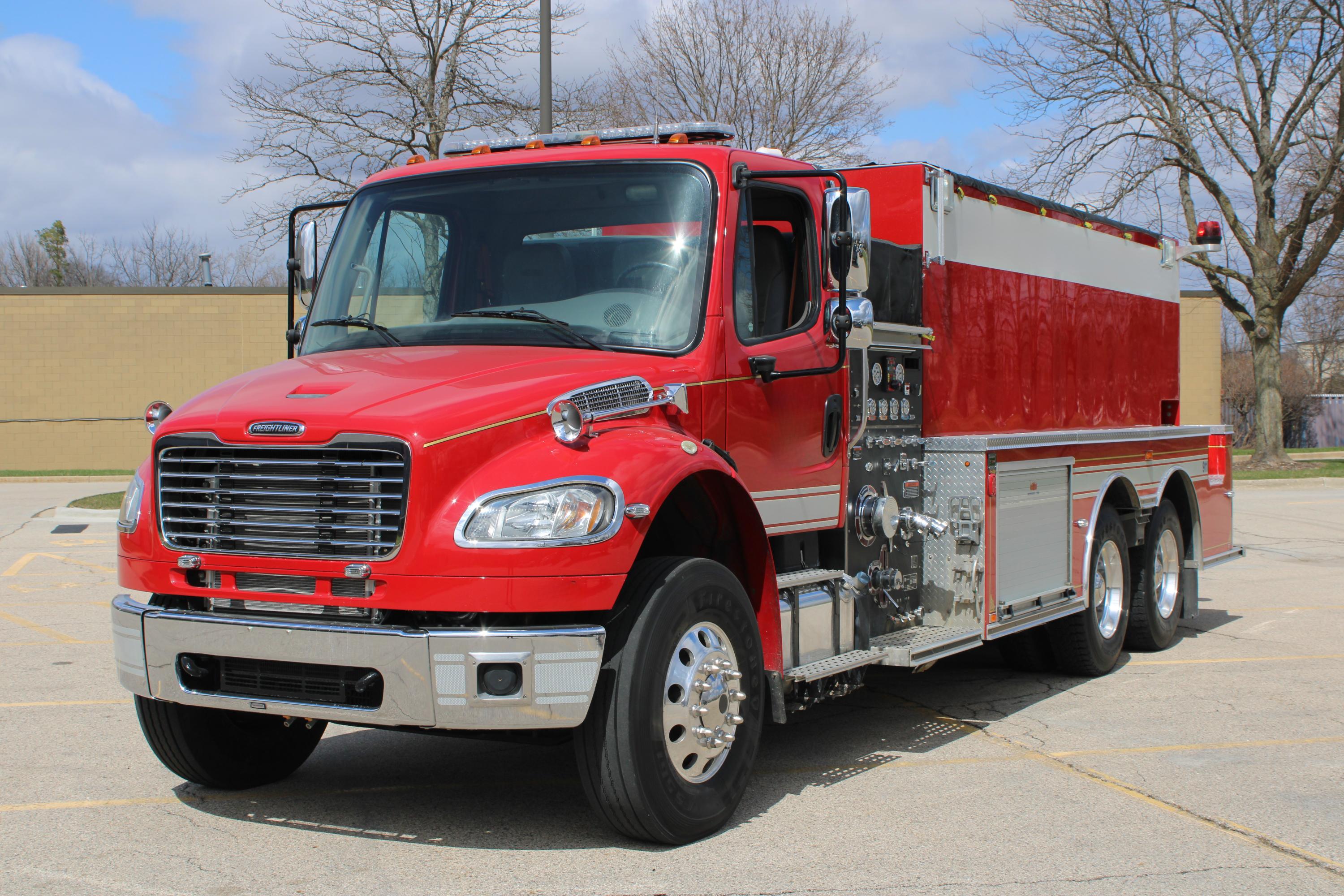 2013 Freightliner M2 3000 Gallon Tender/Tanker - image 1