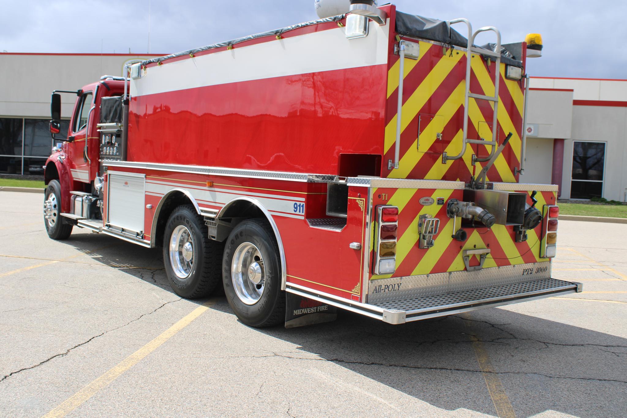 2013 Freightliner M2 3000 Gallon Tender/Tanker - image 5