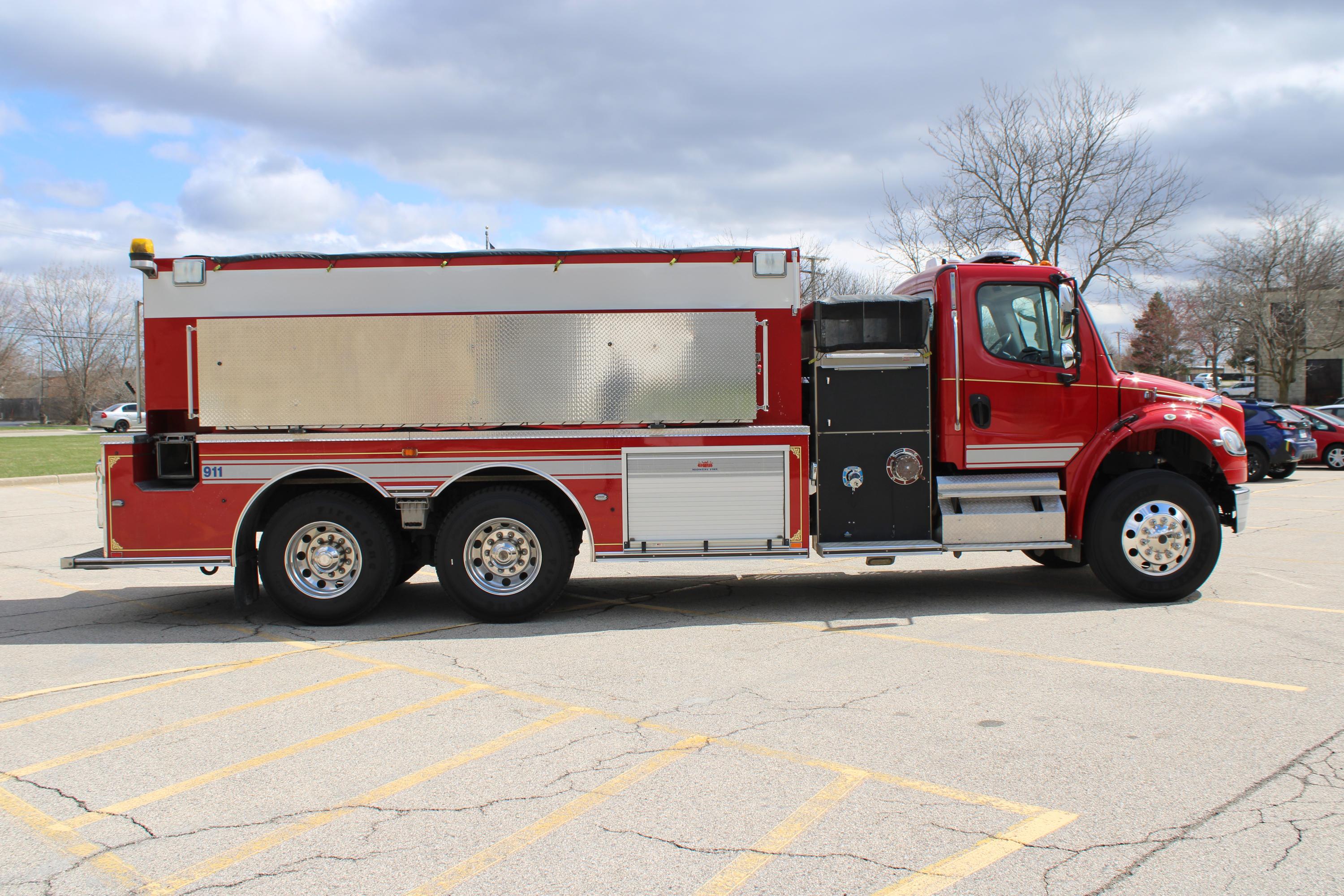 2013 Freightliner M2 3000 Gallon Tender/Tanker - image 8