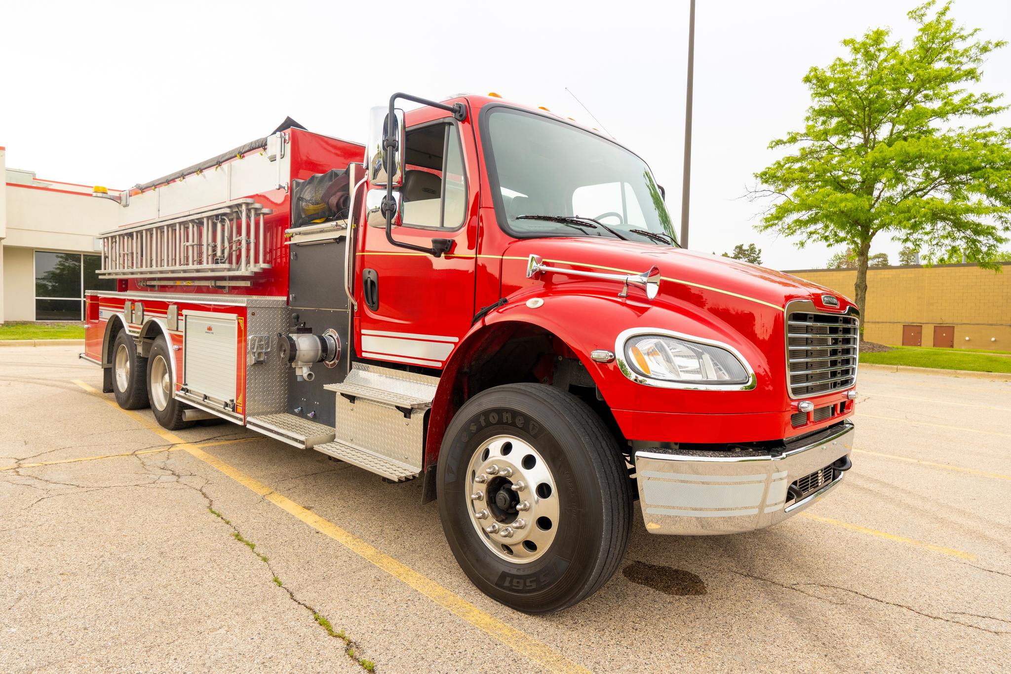 2014 Freightliner M2 3000 Gallon Tender/Tanker - image 2