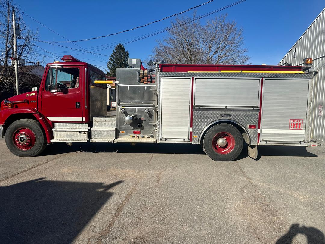 1999 Freightliner Luverne pumper