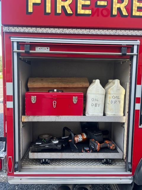 2008 Pierce Ford Mini Pumper - image 10