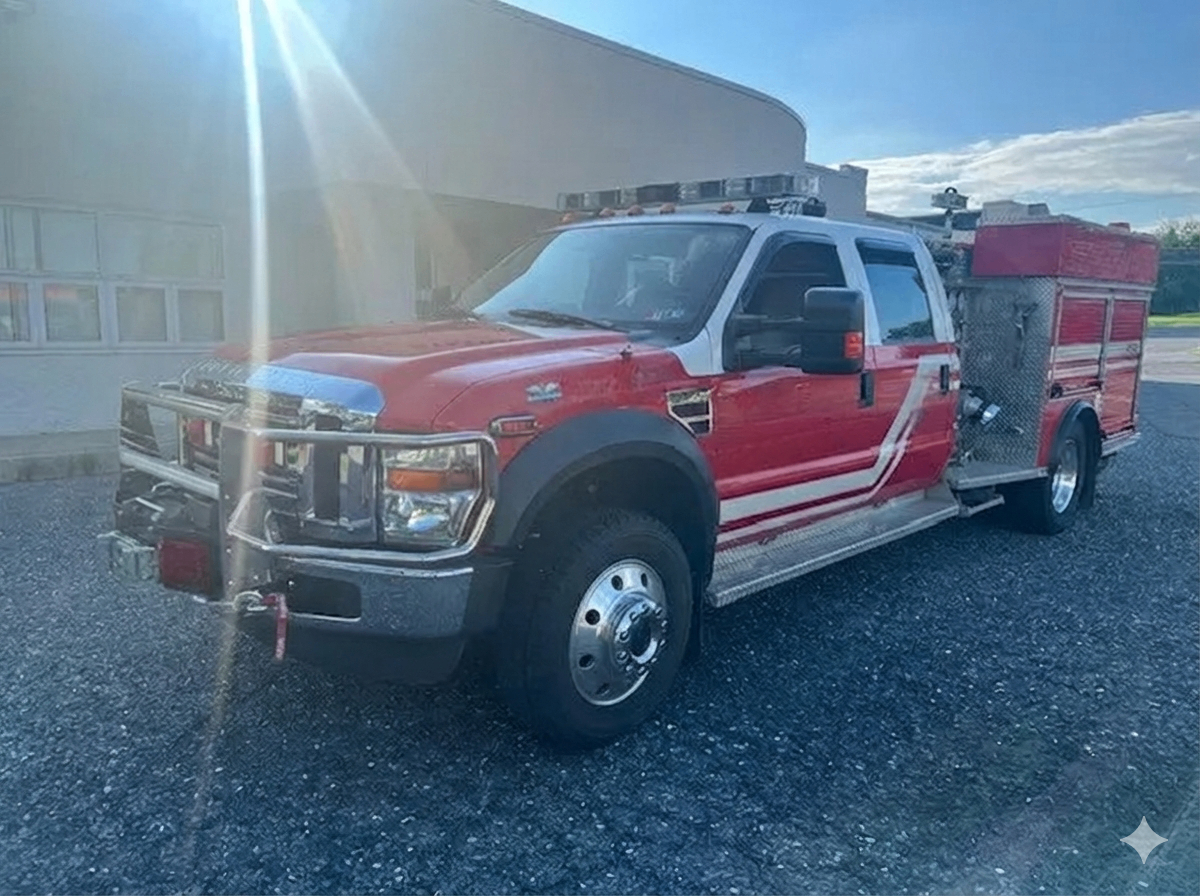 2008 Pierce Ford Mini Pumper - image 3