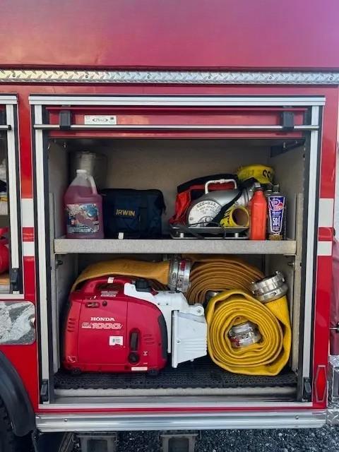 2008 Pierce Ford Mini Pumper - image 8