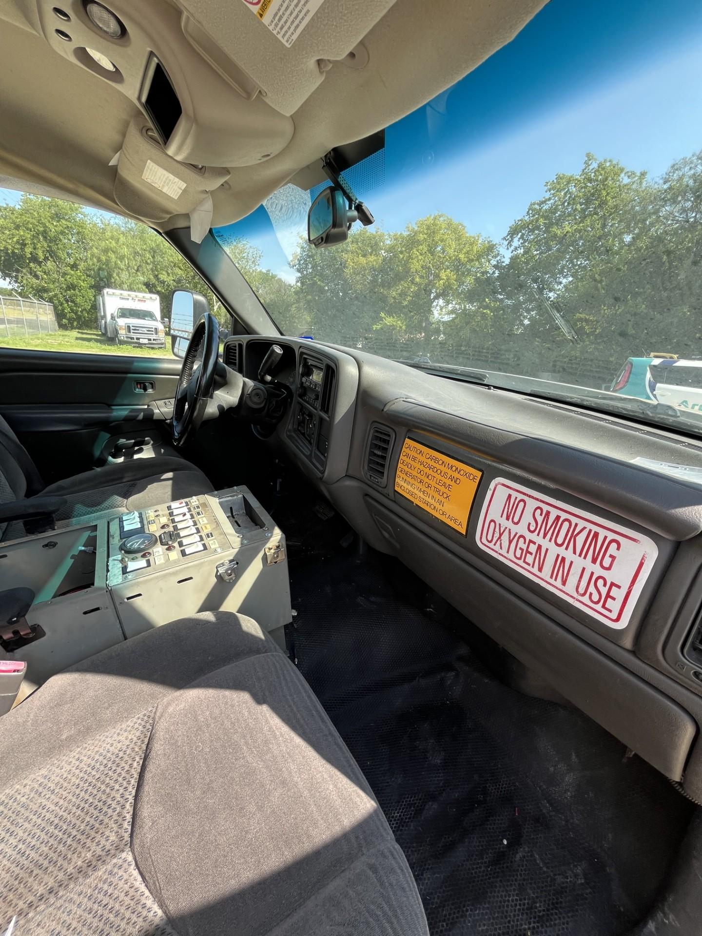 2007 Chevy Silverado 3500 Classic LS Type I - image 3