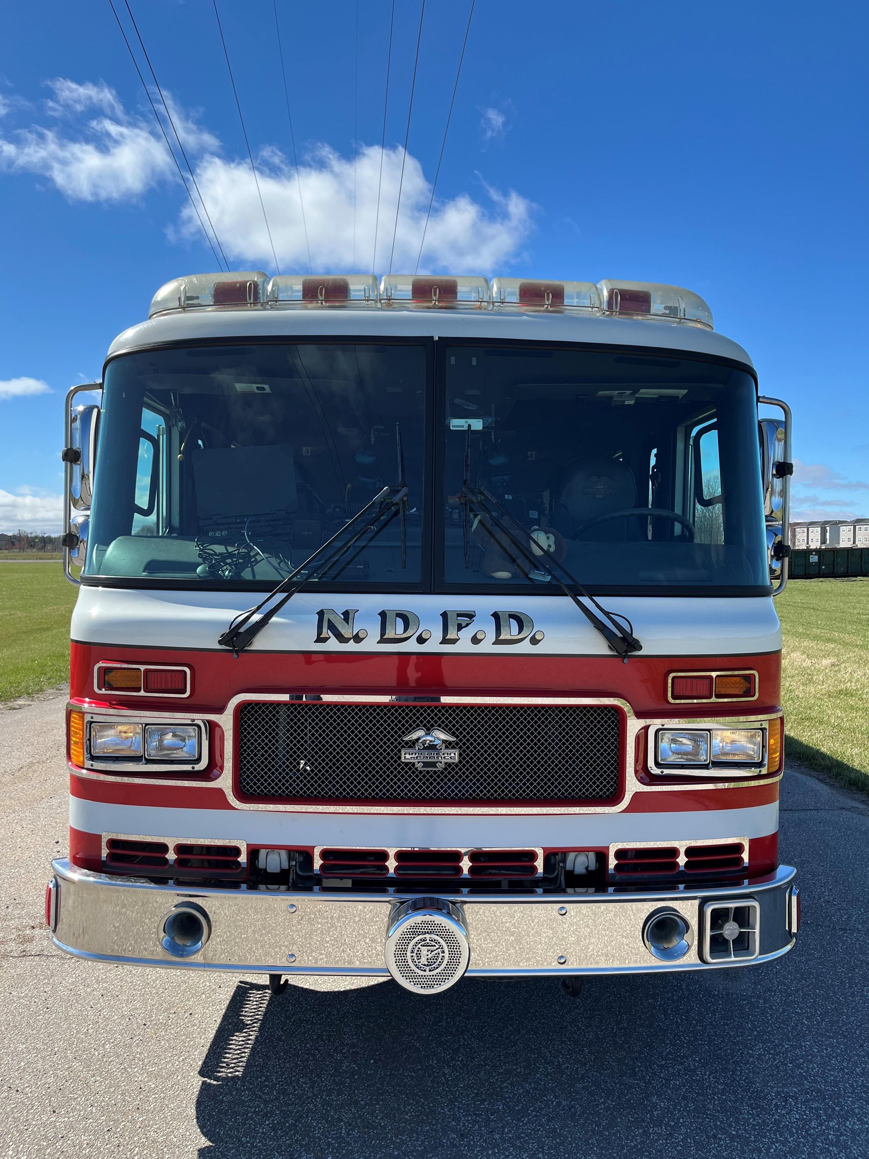2005 American LaFrance Pumper - image 4