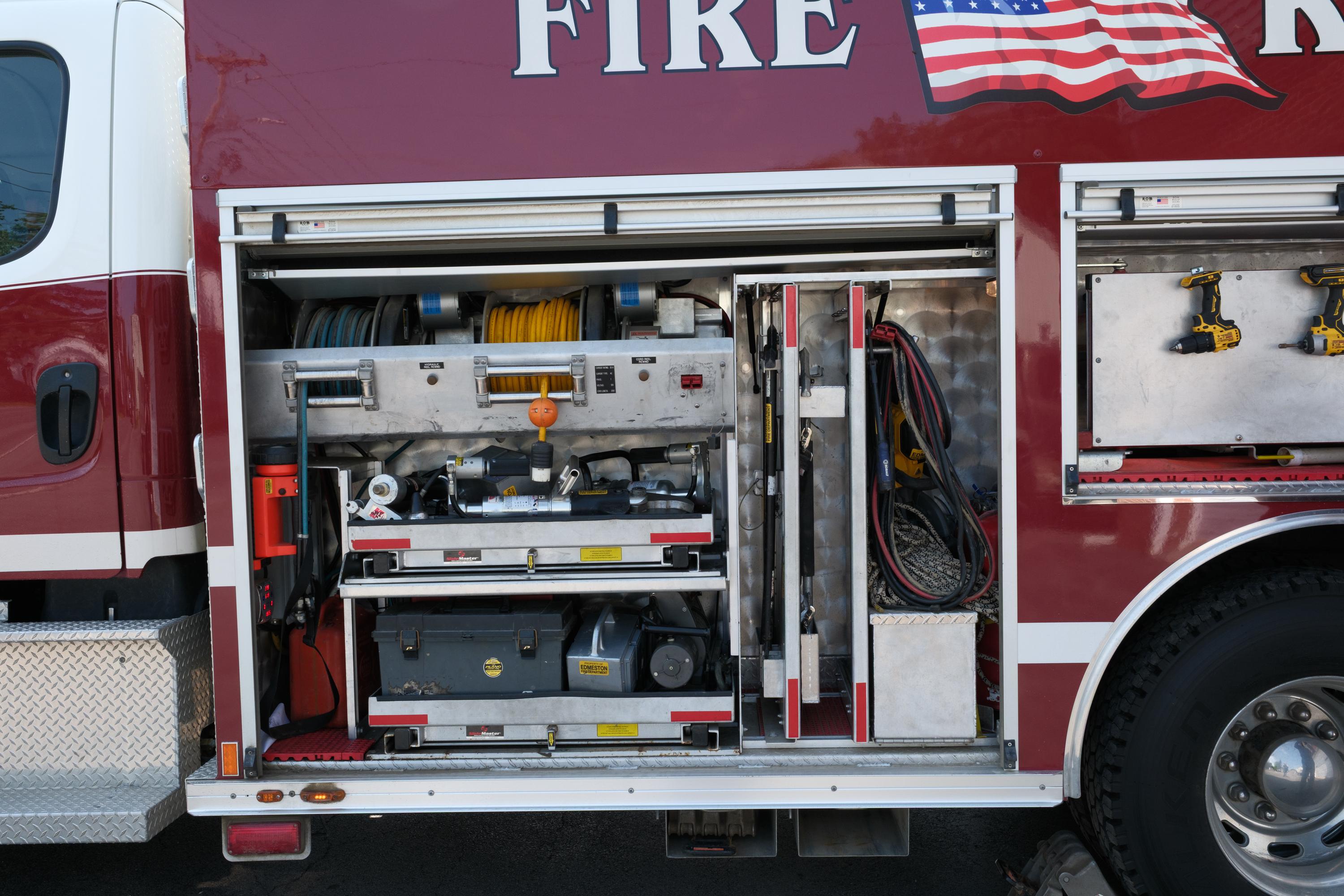 2007 Rosenbauer Freightliner Pumper - image 13
