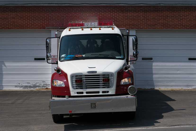 2007 Rosenbauer Freightliner Pumper — photo 2