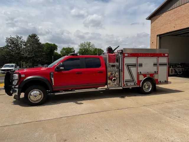2023 Ford 4x4 Mini Pumper