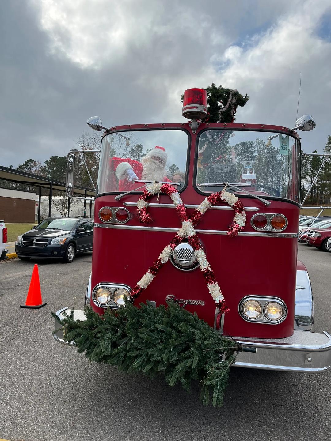 1963 Seagrave Open cab quint
