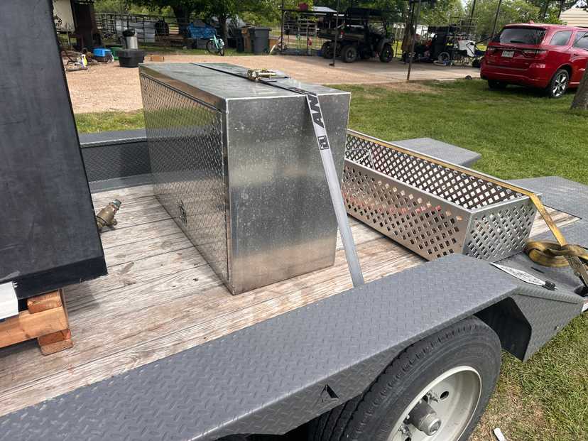 300 Gallon Skid Unit — photo 2