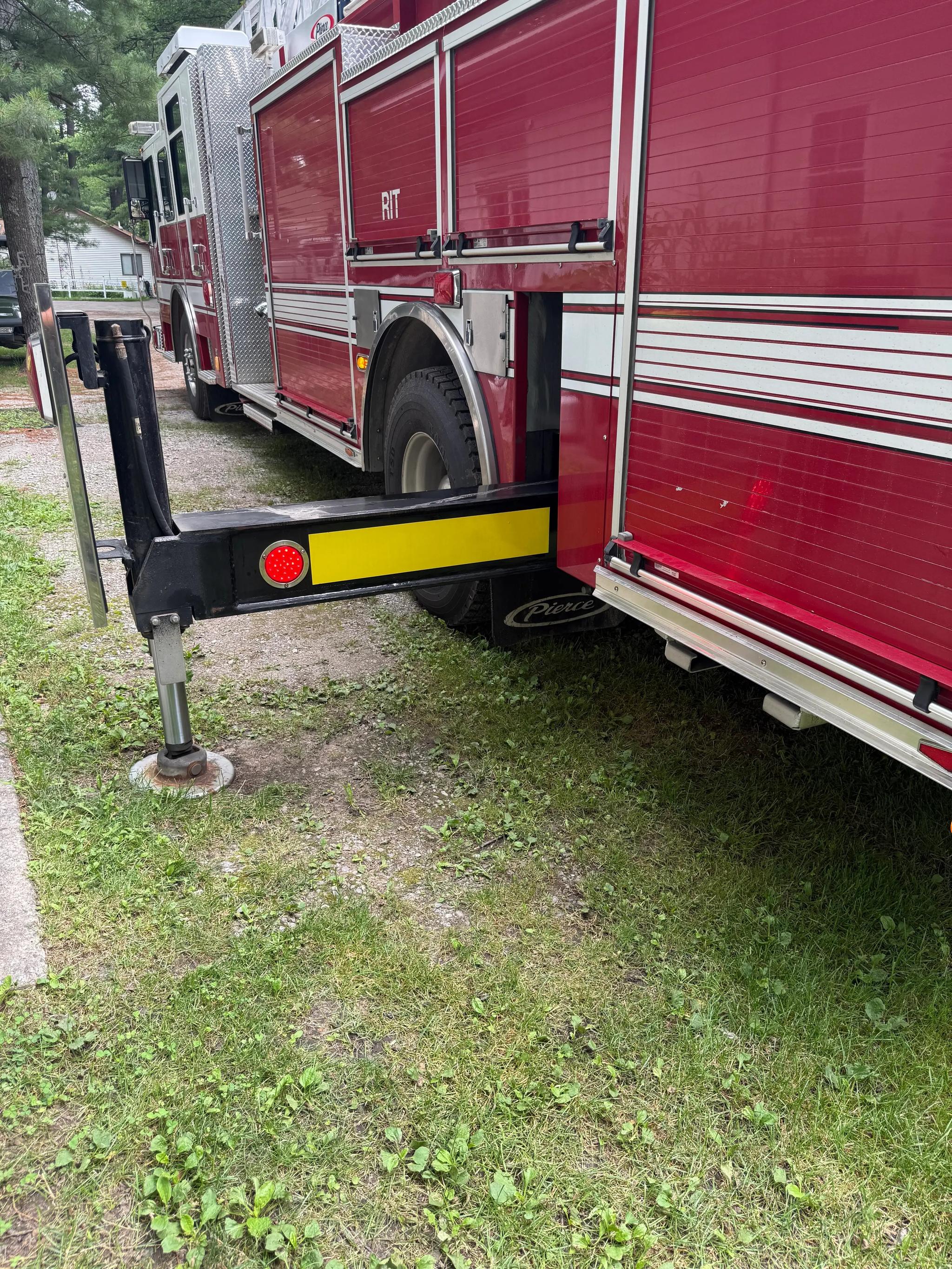2021 Refurb/2008 Pierce Impel 75' Quint 1500/500 - image 3