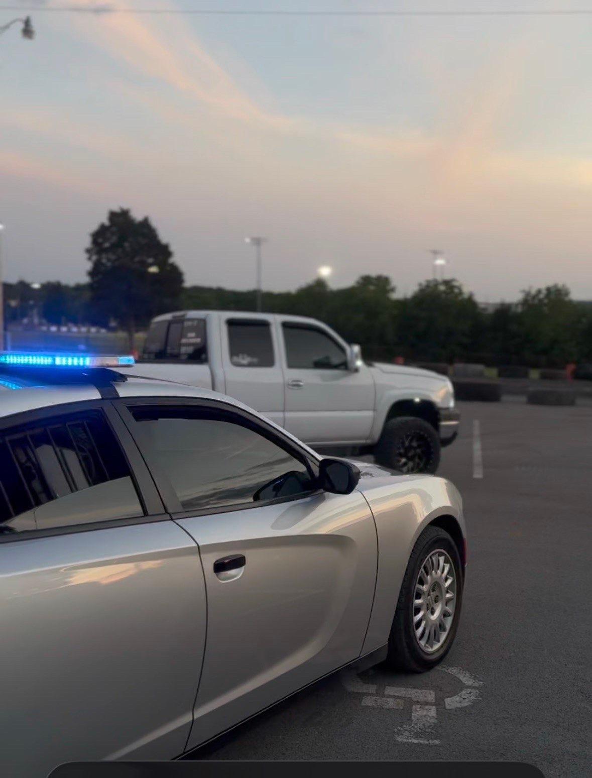 2019 Dodge Charger Pursuit - image 9