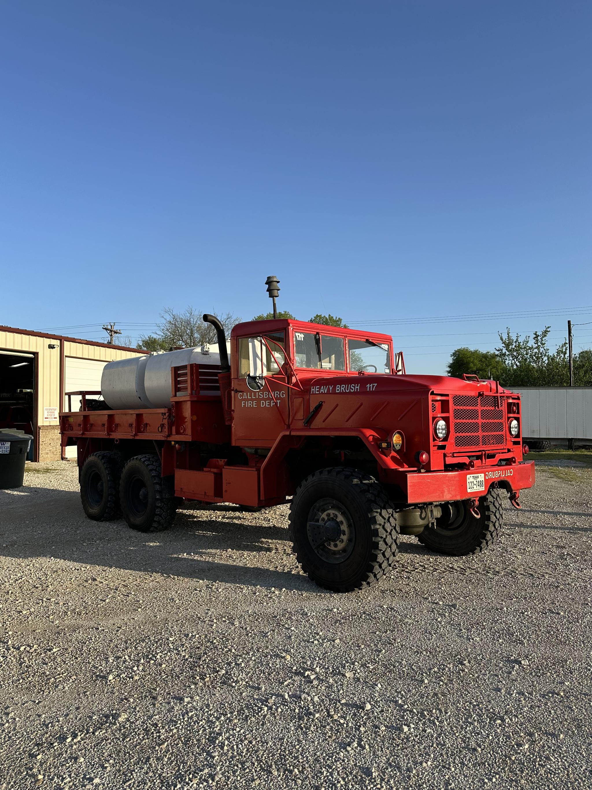 1990 BMY Military Brush Truck - image 3