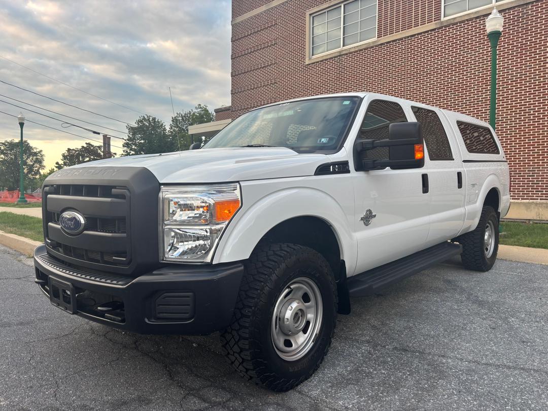 2015 Ford F350 4WD Diesel Command/Squad truck